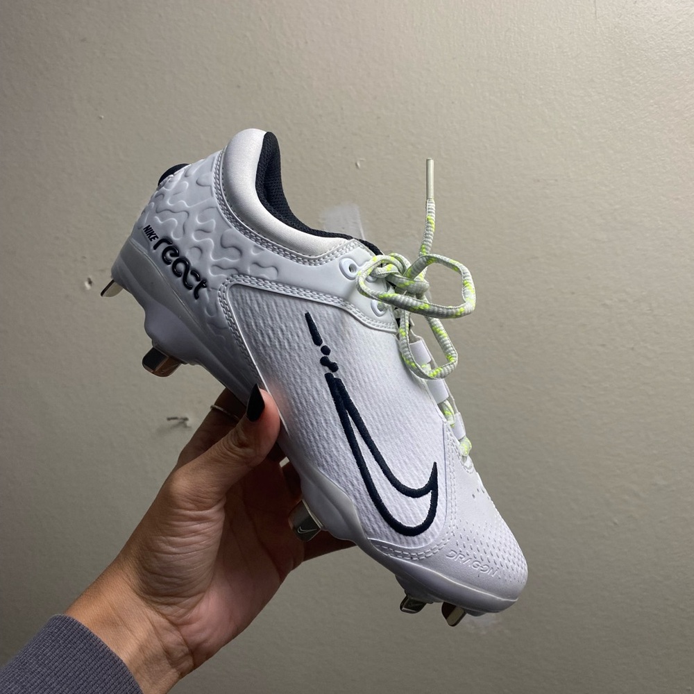 Women’s Nike softball cleats